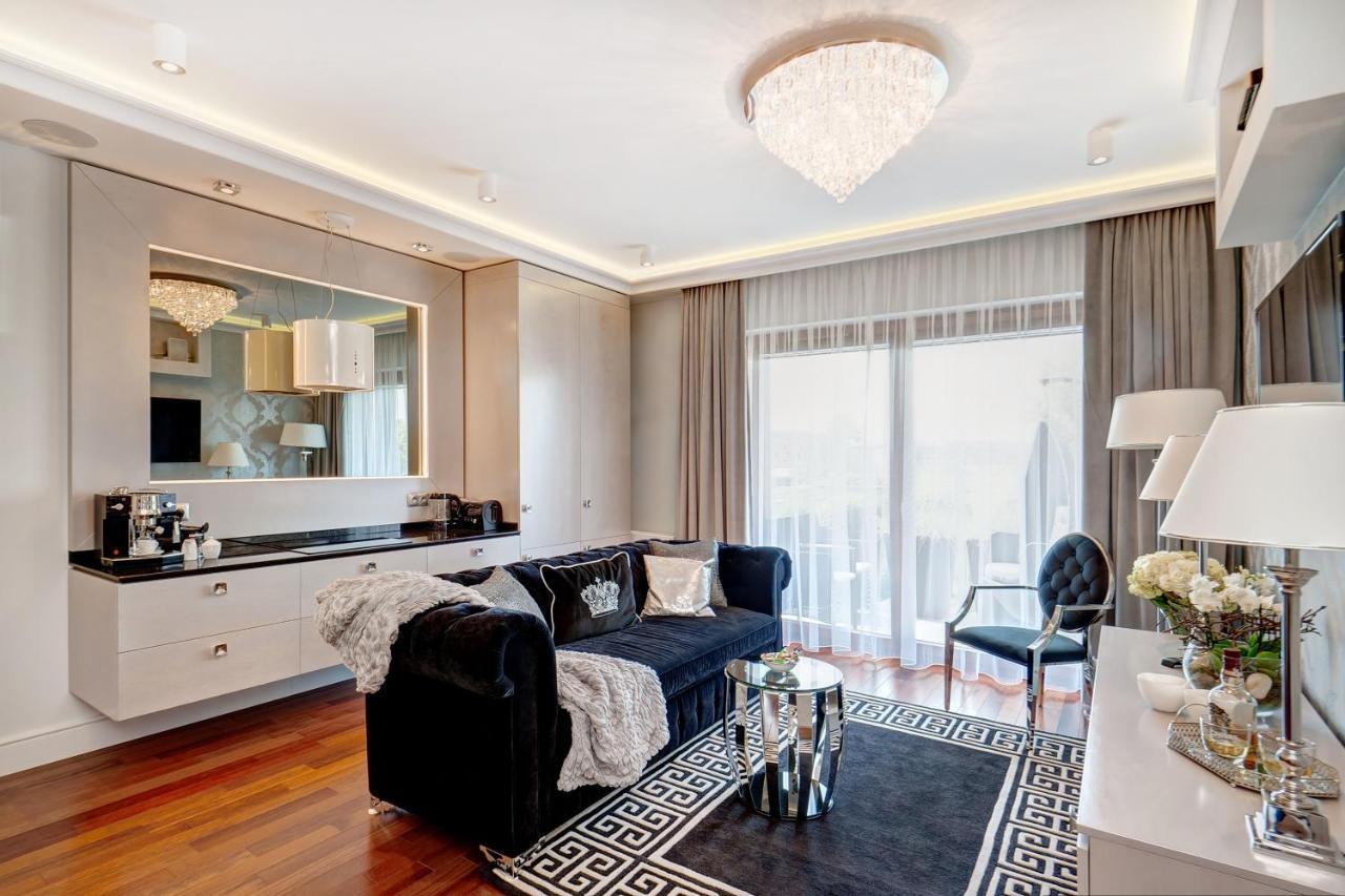 Diamonds Luxury Old Town Residence Krasków Εξωτερικό φωτογραφία