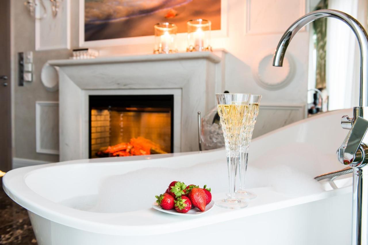 Diamonds Luxury Old Town Residence Krasków Εξωτερικό φωτογραφία